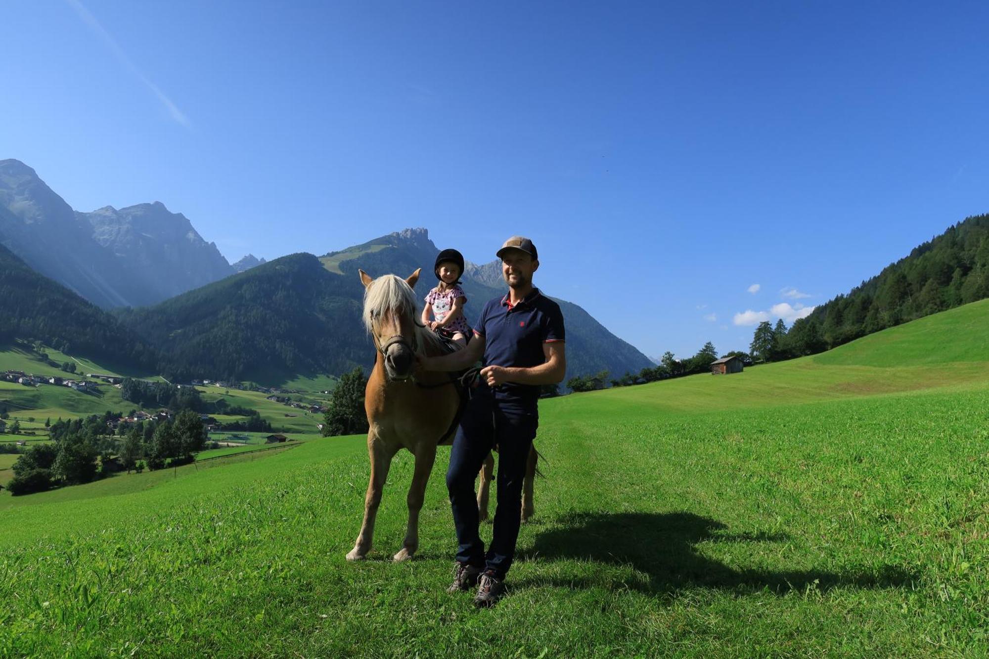 Omesbergerhof Villa Neustift im Stubaital Exterior foto