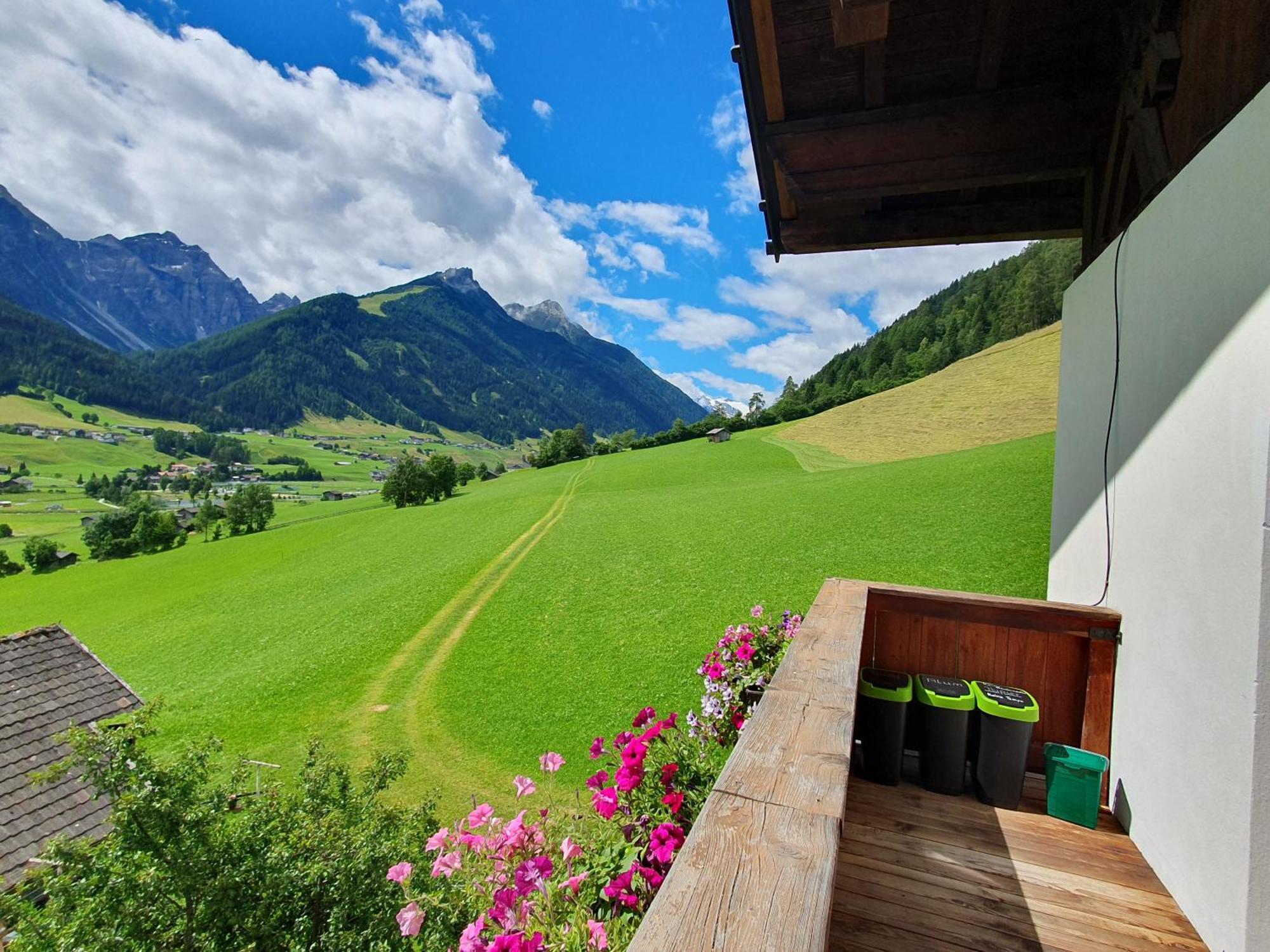 Omesbergerhof Villa Neustift im Stubaital Exterior foto